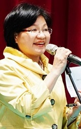 政務次長 黃玲娜