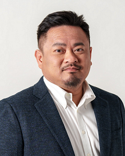 部長  洪申翰